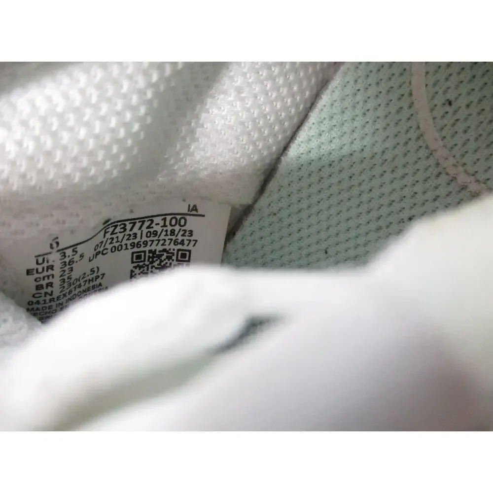 Nike Waffle Debut Womens Sz 6 White Green Mint Shoes Sneakers